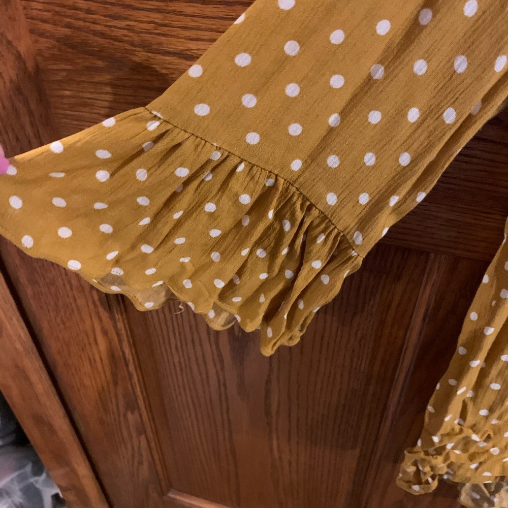 Button up Blouse - Picture 3 of 5